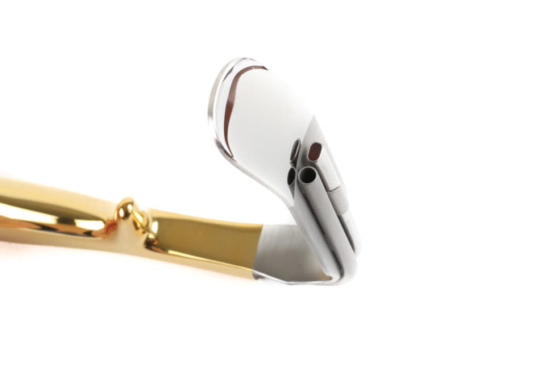 High Quality Ferriera Style Endo Retractor. All Ferriera Retractors have a smooth end as pictured and come with Light and Suction for Breast Augmentation | Precise Medical